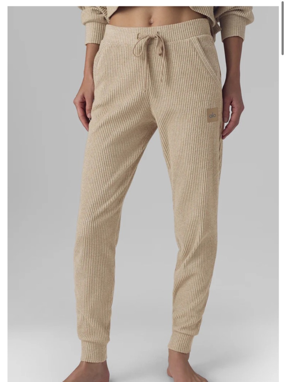 Alo Yoga Women’s Gravel Muse Sweatpants Small